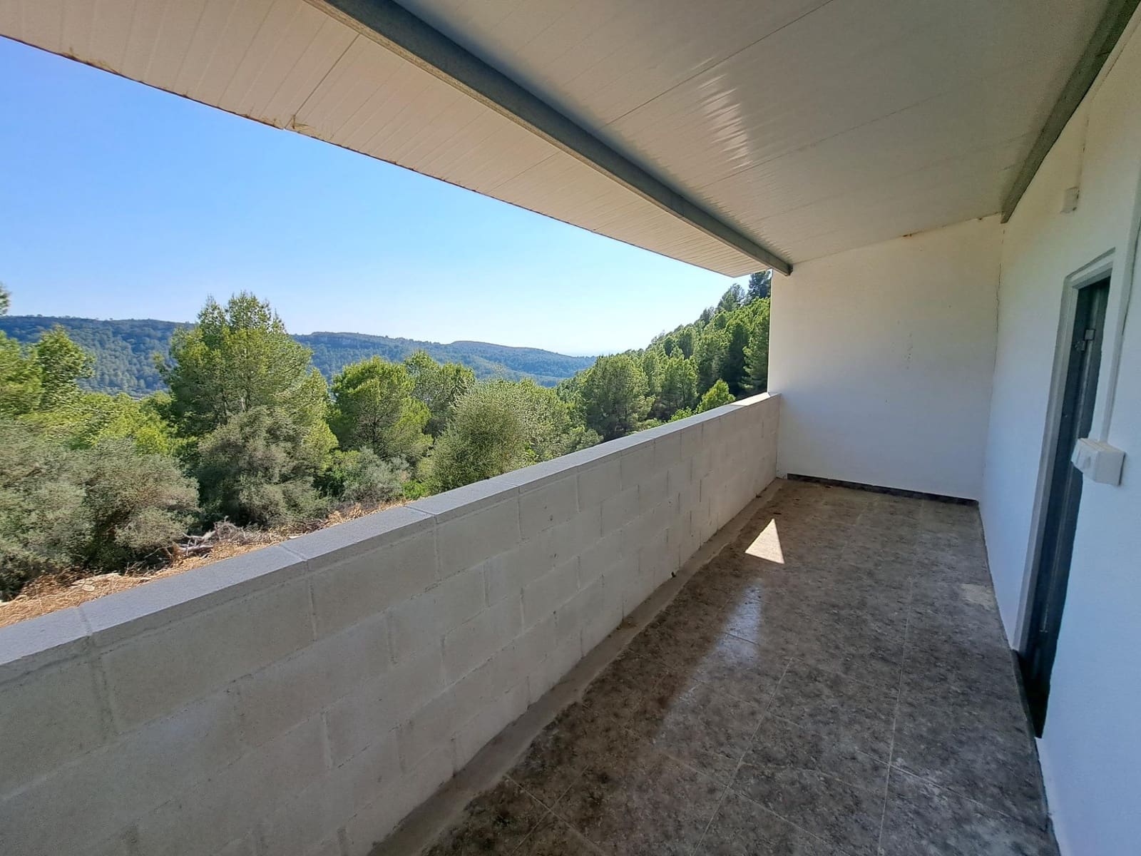 6 quarto Moradia para venda em Alzira com piscina garagem - 190 000 € (Ref: 9990711)