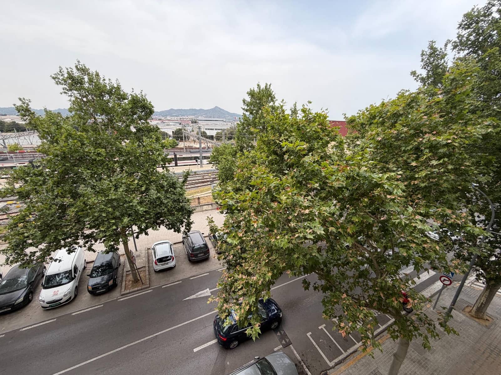 4 slaapkamer Flat te huur in Xativa met garage - € 850 (Ref: 9990712)