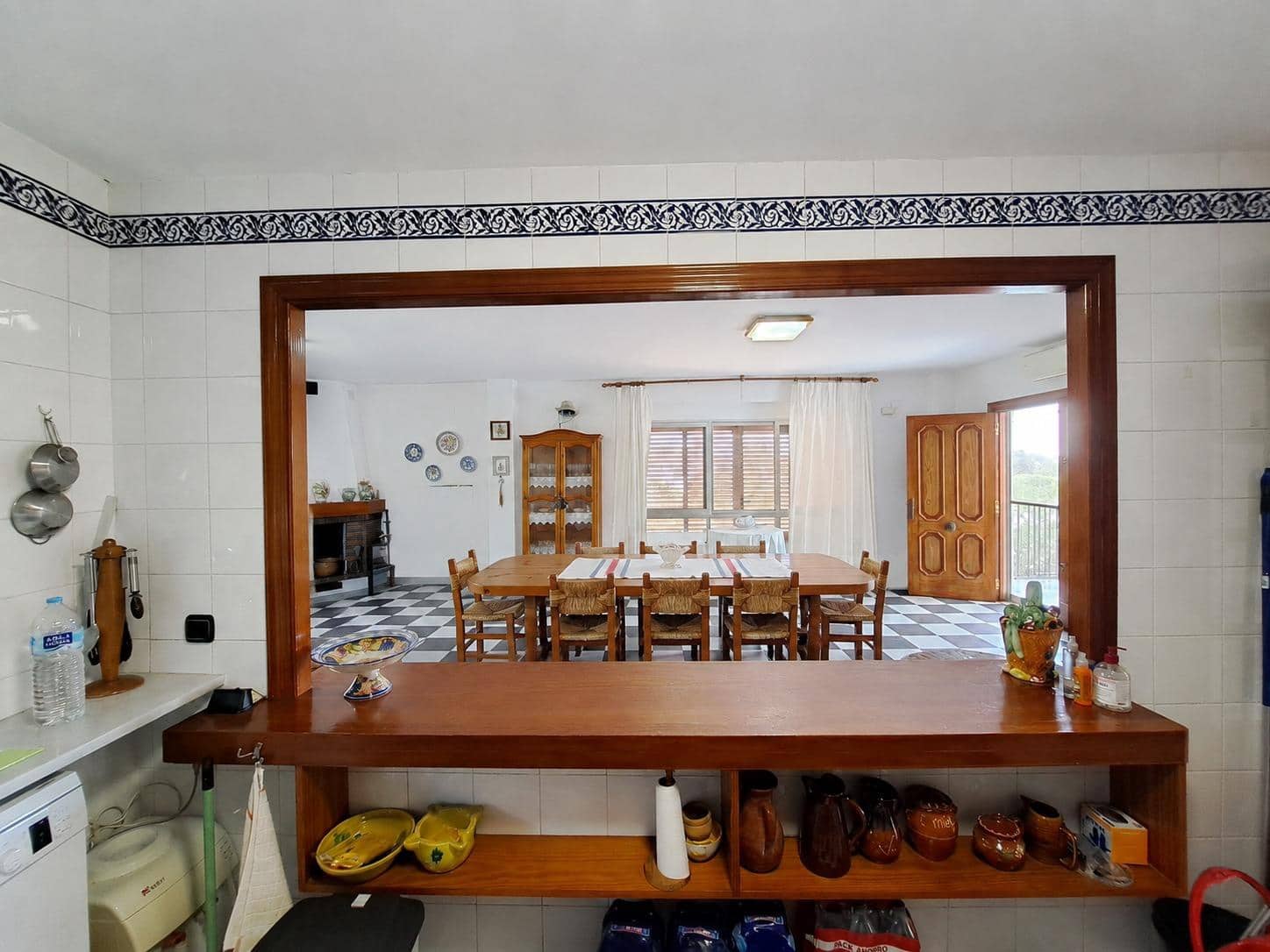 5 bedroom Villa for sale in Alzira with pool garage - € 335,000 (Ref: 9994206)
