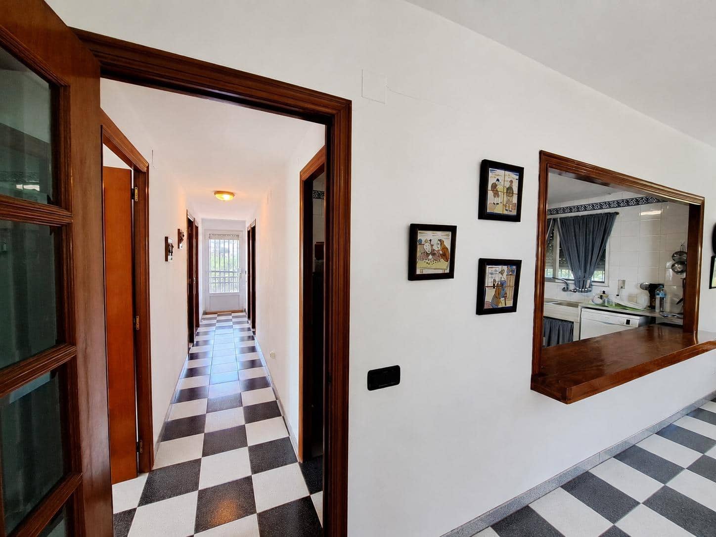 5 bedroom Villa for sale in Alzira with pool garage - € 335,000 (Ref: 9994206)