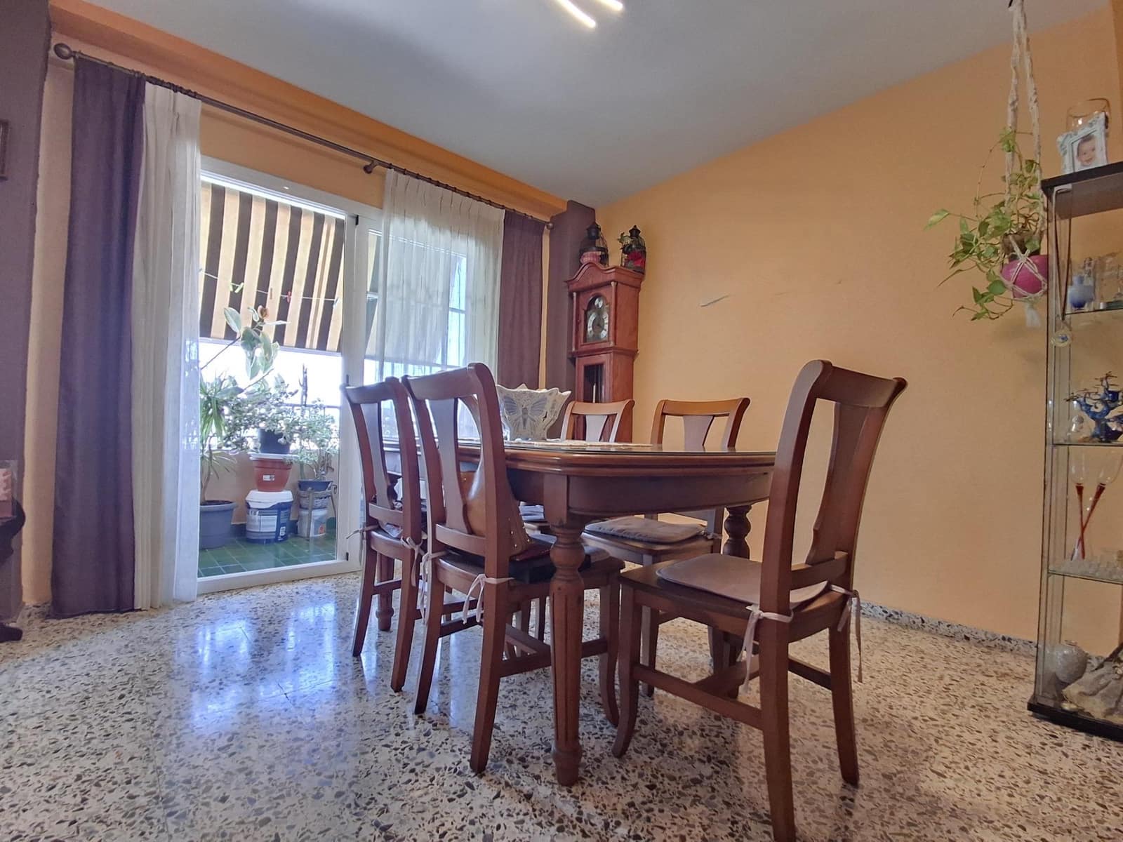 3 soveværelse Lejlighed til salg i Alzira - € 165.000 (Ref: 9994207)