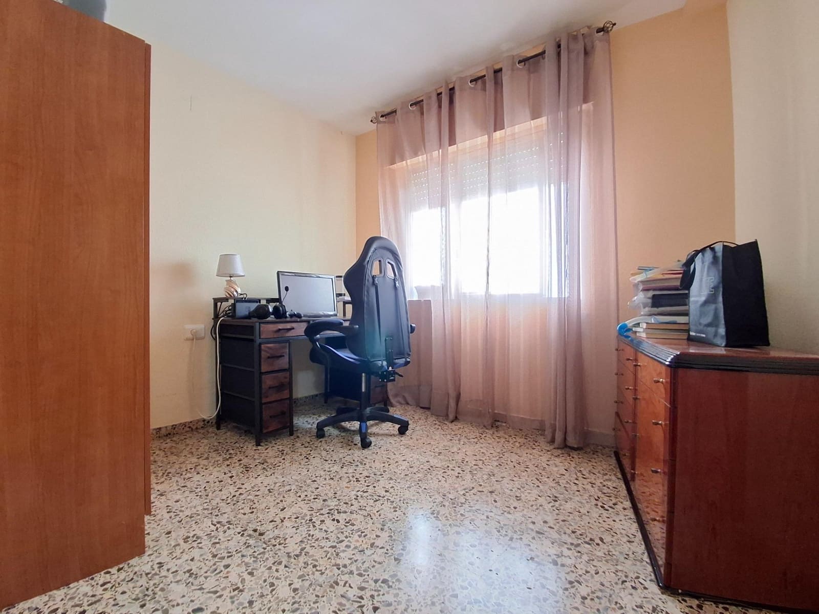 3 soveværelse Lejlighed til salg i Alzira - € 165.000 (Ref: 9994207)