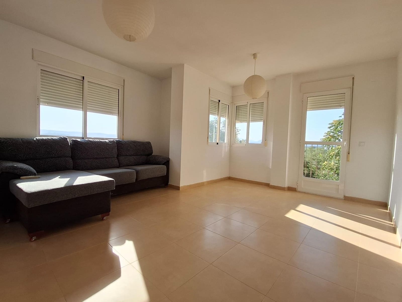 3 sovrum Lägenhet till salu i Masalaves - 130 000 € (Ref: 9994208)