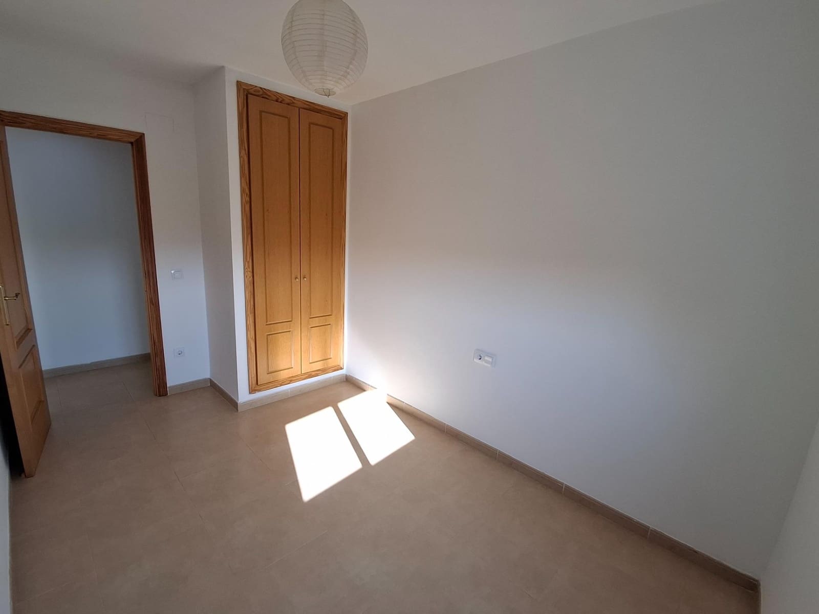 3 sovrum Lägenhet till salu i Masalaves - 130 000 € (Ref: 9994208)
