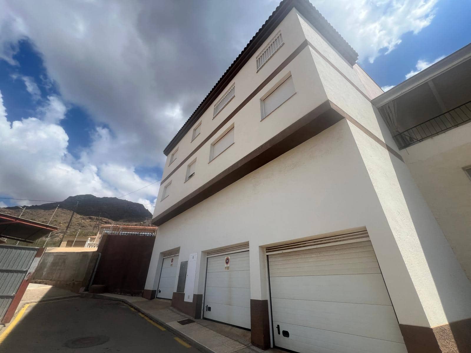 3 slaapkamer Appartement te koop in Portman met garage - € 115.000 (Ref: 8560757)