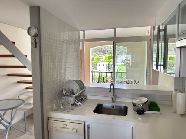 Apartamento de 2 habitaciones en La Manga del Mar Menor en venta - 185.000 € (Ref: 9196894)