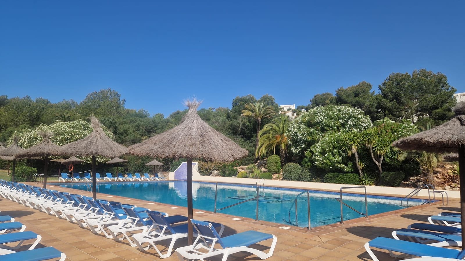 Apartamento de 2 habitaciones en La Manga del Mar Menor en venta - 185.000 € (Ref: 9196894)