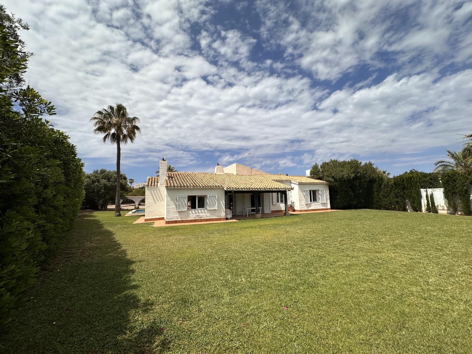 4 Zimmer Villa zu verkaufen in La Manga del Mar Menor mit Pool Garage - 990.000 € (Ref: 9850556)