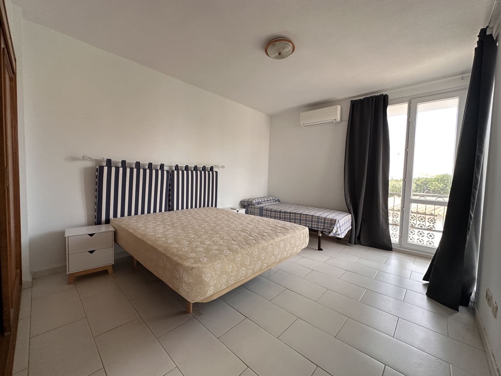 4 Zimmer Villa zu verkaufen in La Manga del Mar Menor mit Pool Garage - 990.000 € (Ref: 9850556)