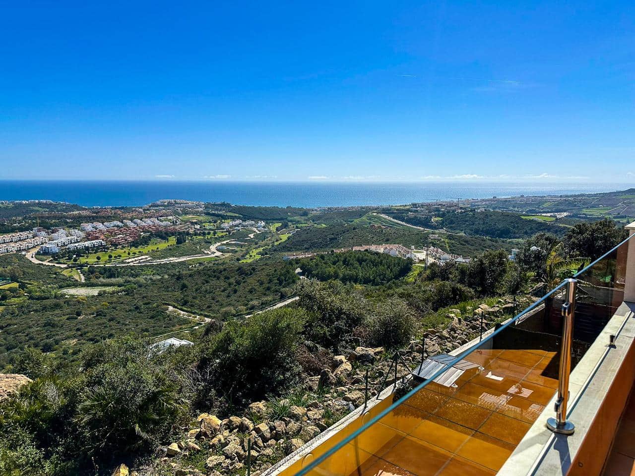 3 bedroom Flat for sale in Casares Pueblo, Casares with pool garage €