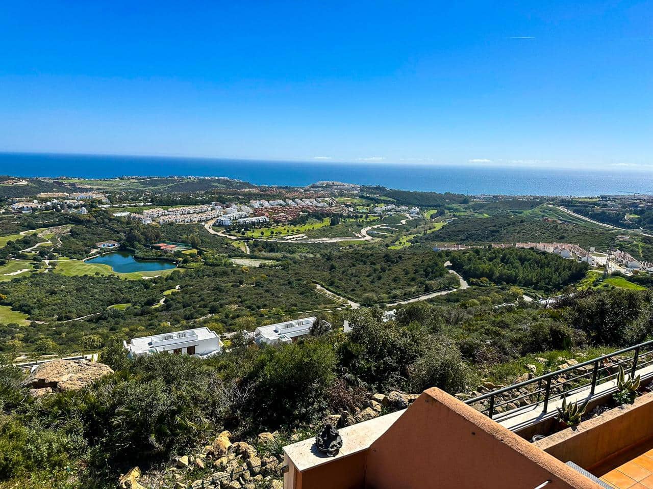 3 bedroom Flat for sale in Casares Pueblo, Casares with pool garage €