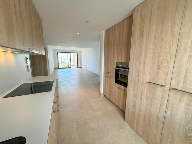 2 bedroom Flat for rent in Casares with garage - € 1,600 (Ref: 8510798)