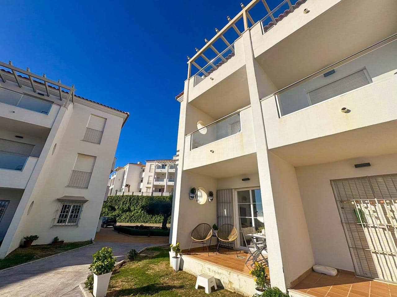 3 sovrum Lägenhet till salu i San Luis de Sabinillas med pool garage - 275 000 € (Ref: 8647276)