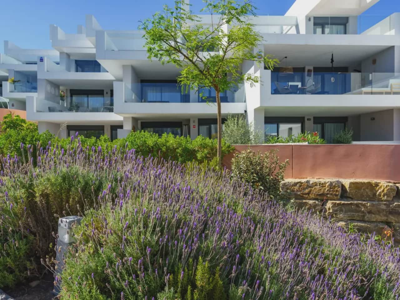 3 bedroom Flat for sale in Punta de la Chullera with pool garage - € 595,000 (Ref: 8669185)