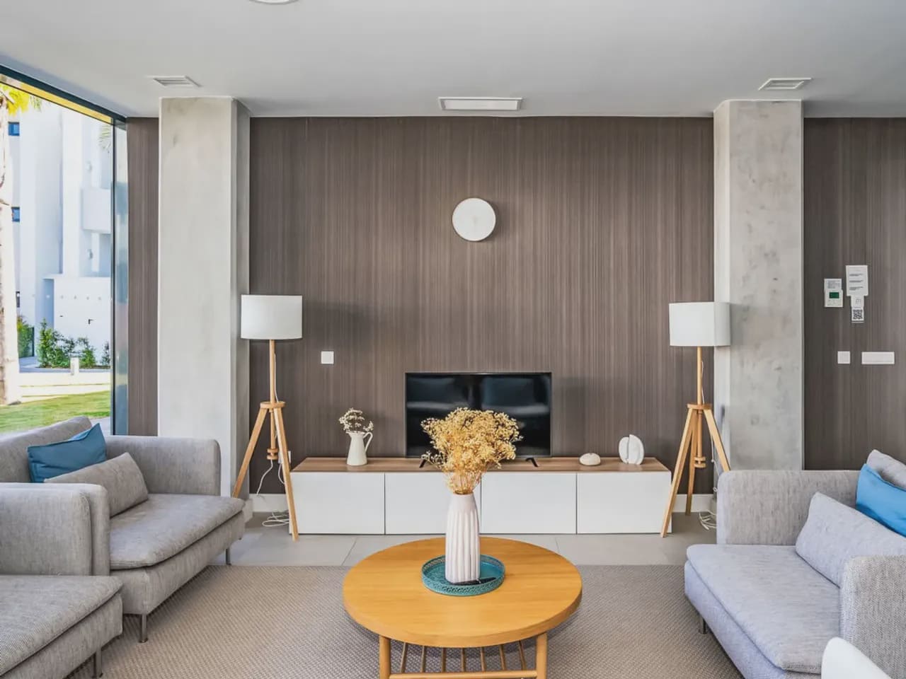 3 bedroom Flat for sale in Punta de la Chullera with pool garage - € 595,000 (Ref: 8669185)