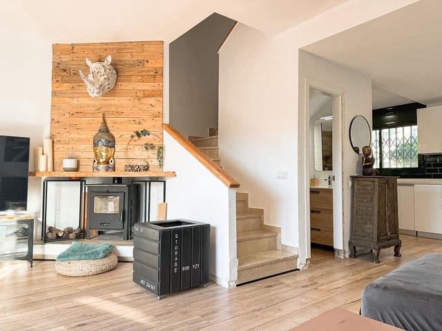 3 camera da letto Villa in vendita in La Duquesa / Puerto de la Duquesa, Manilva con piscina garage - 291.700 € (Rif: 8821011)