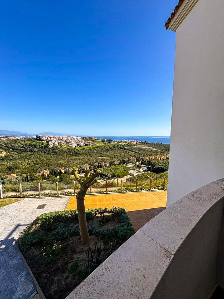 2 soveværelse Lejlighed til salg i Manilva med swimmingpool garage - € 209.000 (Ref: 8826552)