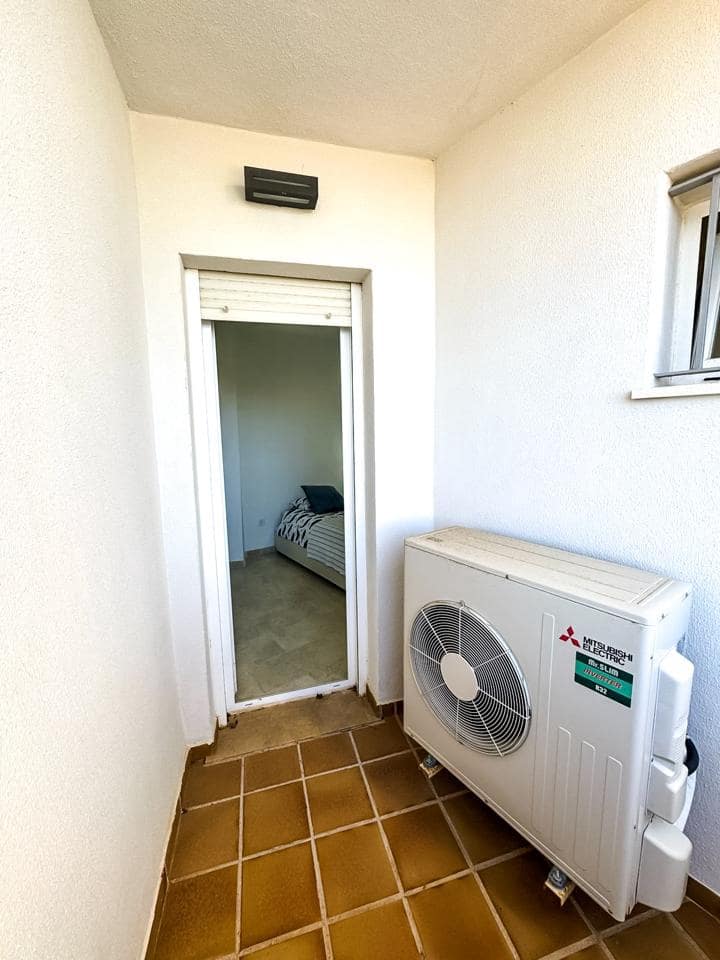 2 soveværelse Lejlighed til salg i Manilva med swimmingpool garage - € 209.000 (Ref: 8826552)