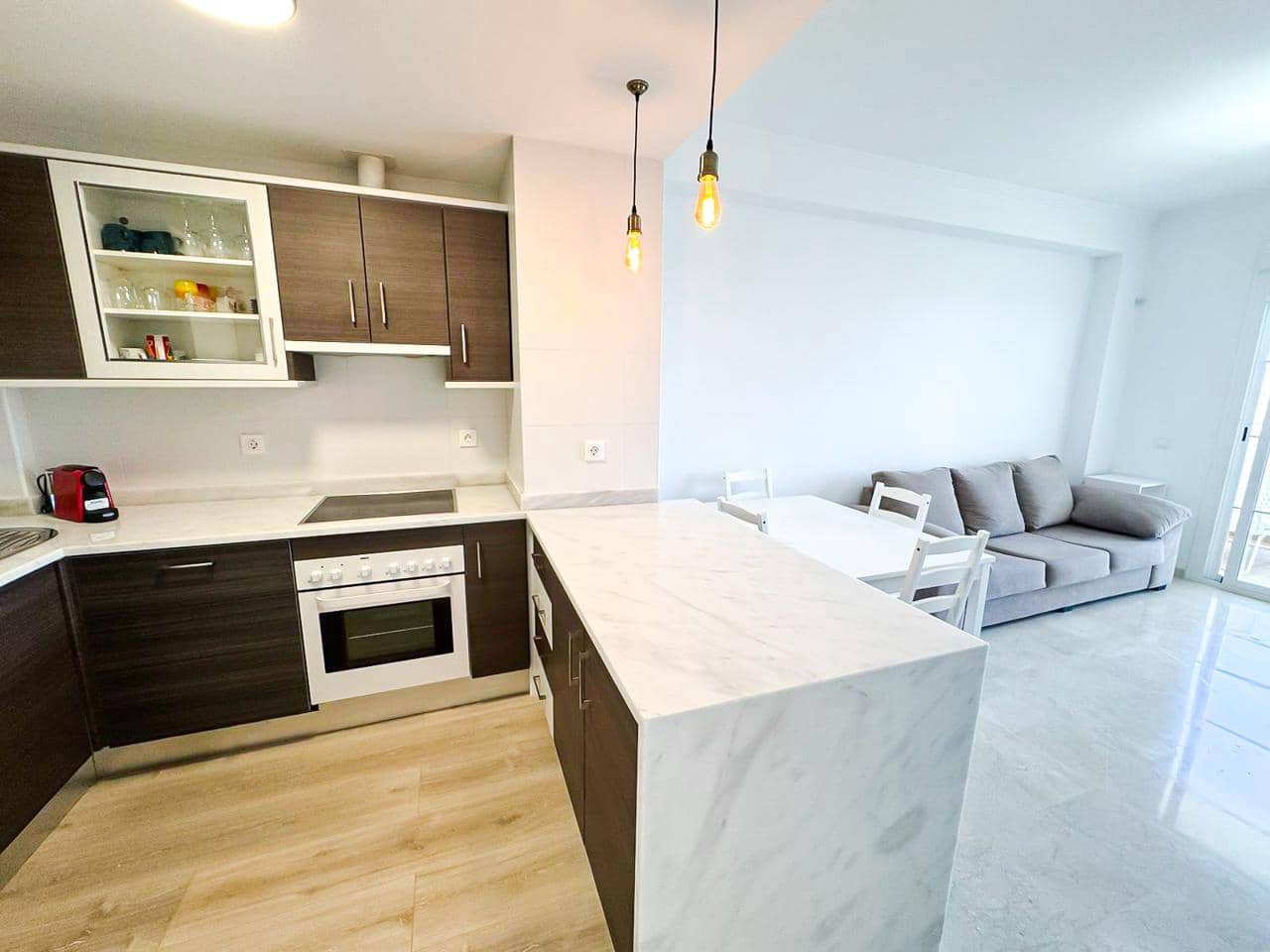 2 soveværelse Lejlighed til salg i Manilva med swimmingpool garage - € 209.000 (Ref: 8826552)