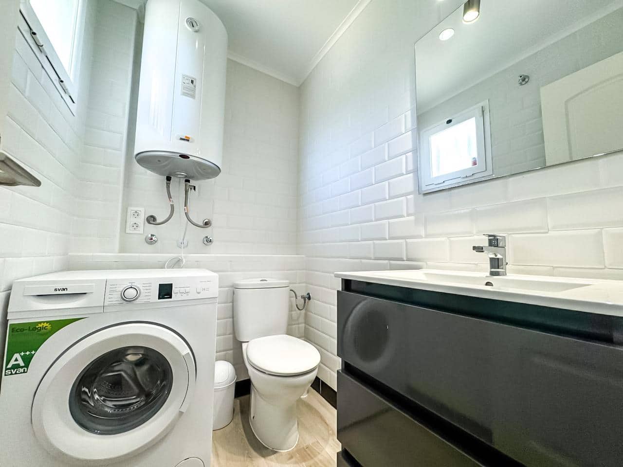 2 soveværelse Lejlighed til salg i Manilva med swimmingpool garage - € 209.000 (Ref: 8826552)