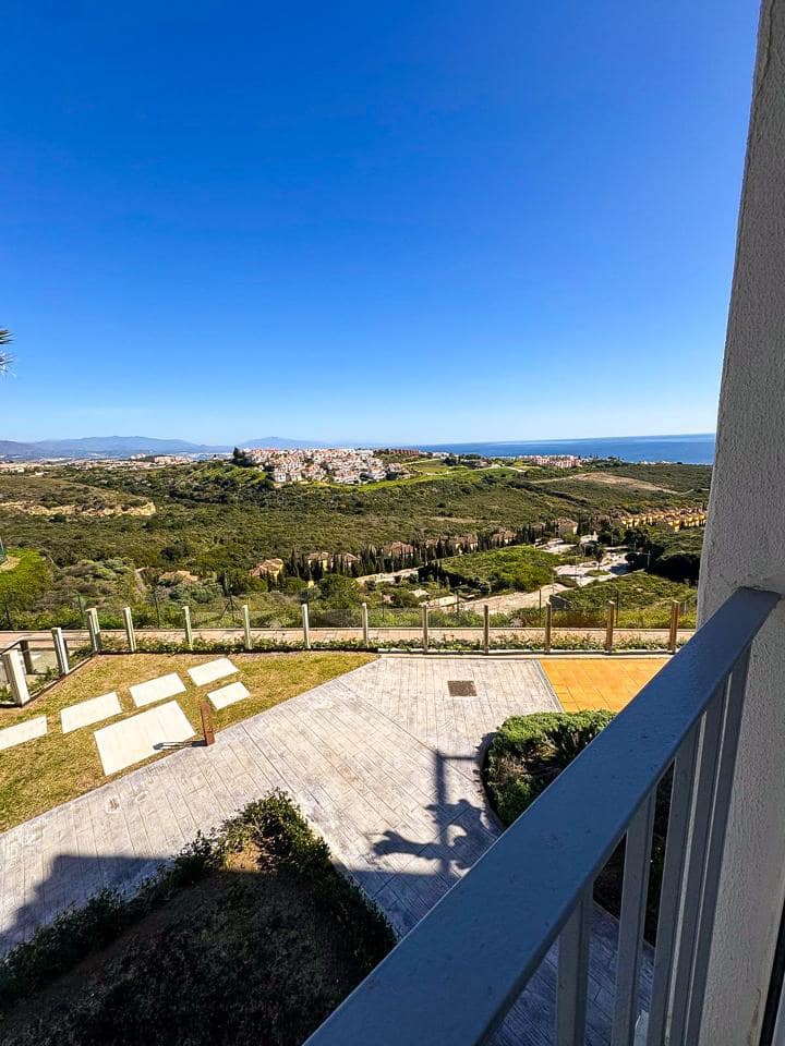 2 soveværelse Lejlighed til salg i Manilva med swimmingpool garage - € 209.000 (Ref: 8826552)