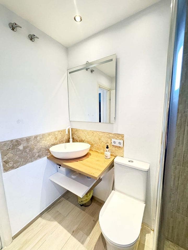 2 slaapkamer Flat te koop in San Luis de Sabinillas met zwembad - € 203.000 (Ref: 8945785)