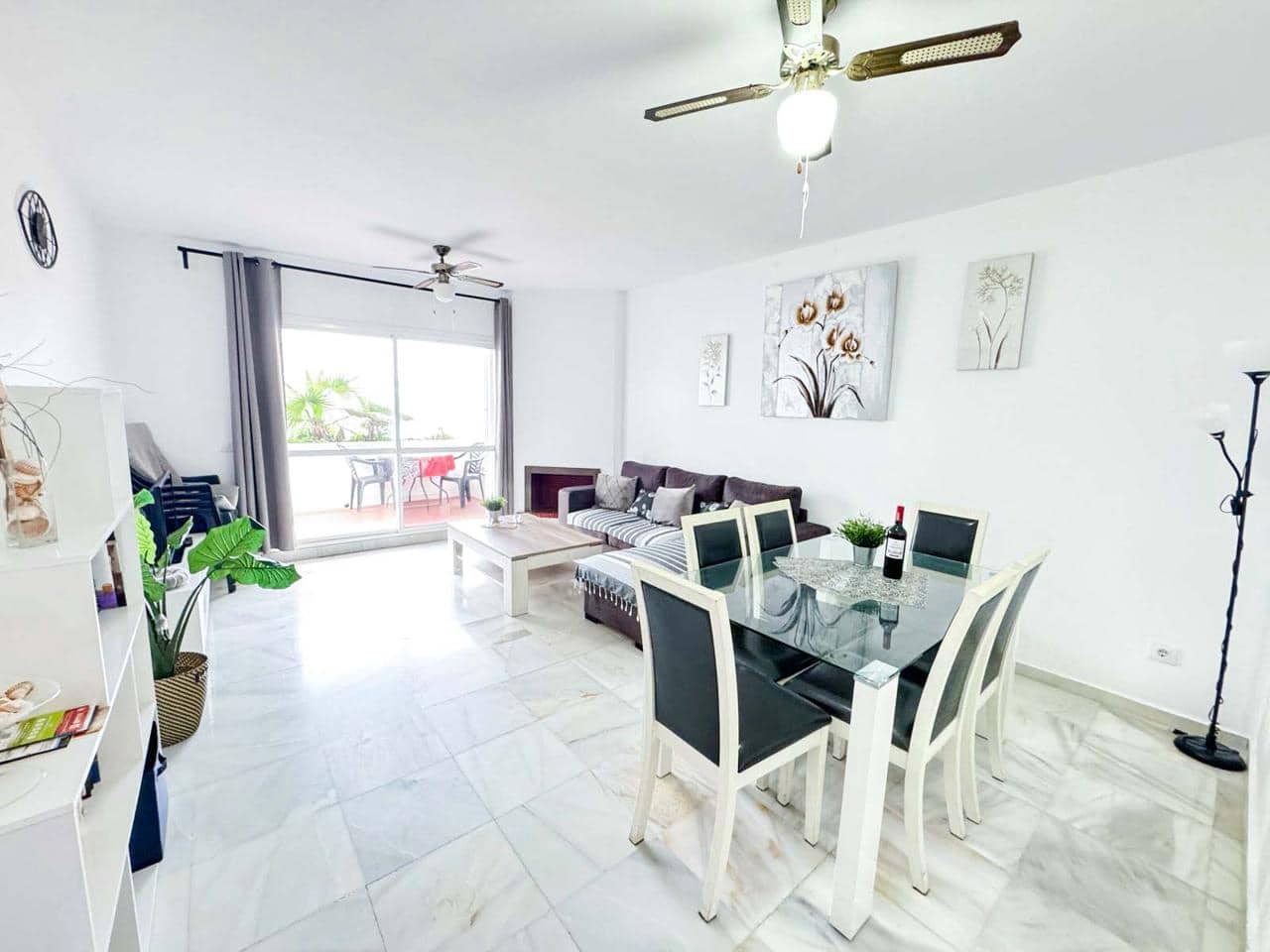 2 slaapkamer Flat te koop in San Luis de Sabinillas met zwembad - € 203.000 (Ref: 8945785)