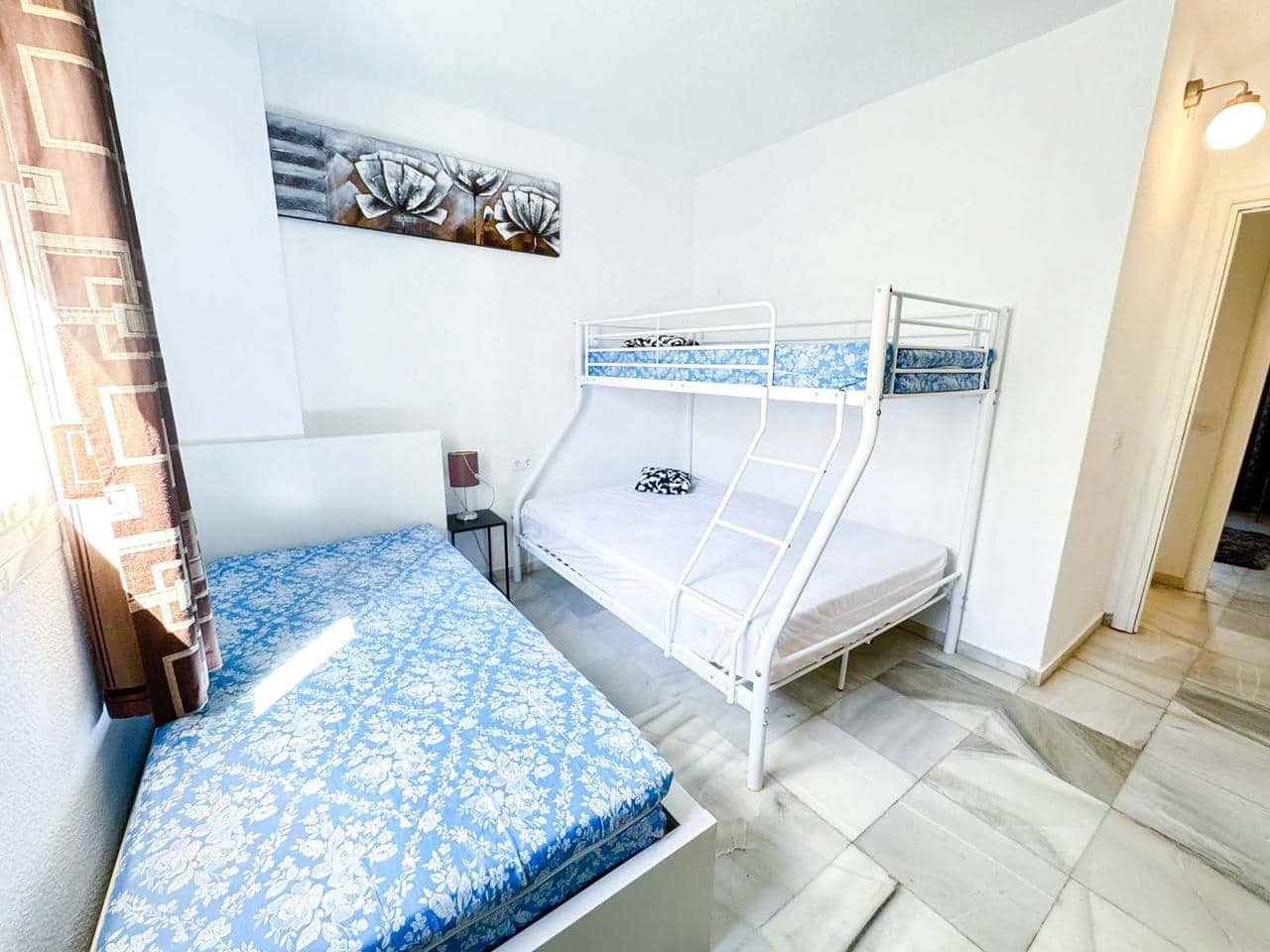 2 slaapkamer Flat te koop in San Luis de Sabinillas met zwembad - € 203.000 (Ref: 8945785)