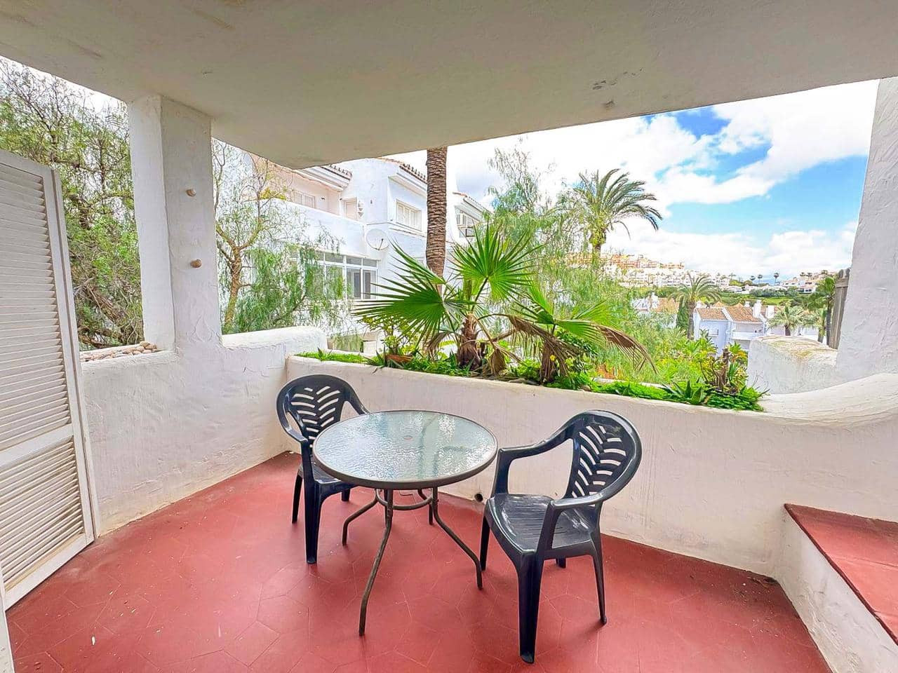 2 slaapkamer Flat te koop in San Luis de Sabinillas met zwembad - € 203.000 (Ref: 8945785)