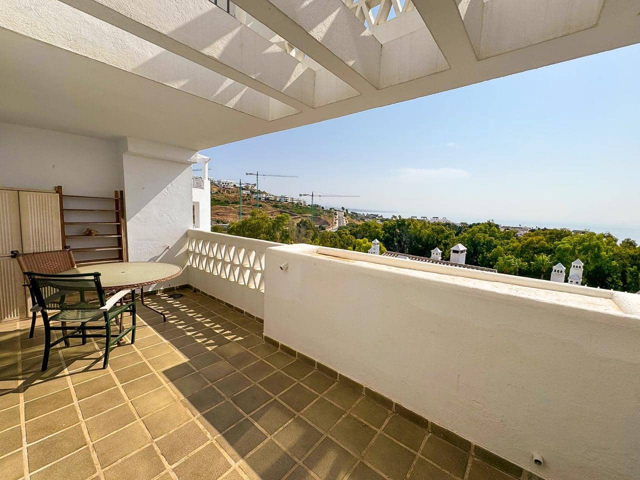 3 soveværelse Lejlighed til salg i Bahia de Casares med swimmingpool garage - € 275.000 (Ref: 9094571)