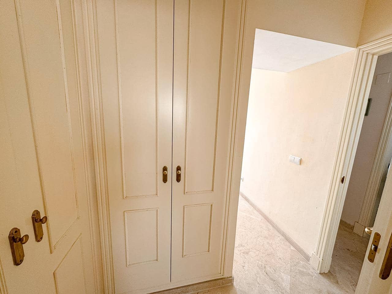 3 soveværelse Lejlighed til salg i Bahia de Casares med swimmingpool garage - € 275.000 (Ref: 9094571)