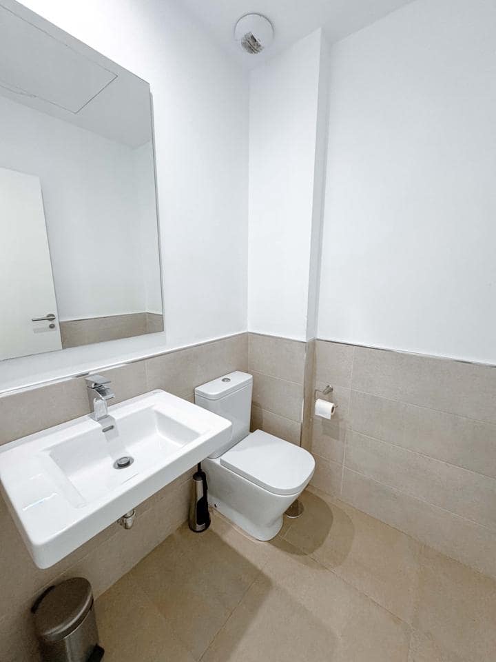 4 sypialnia Willa na sprzedaż w Manilva z basenem garażem - 399 000 € (Ref: 9142339)