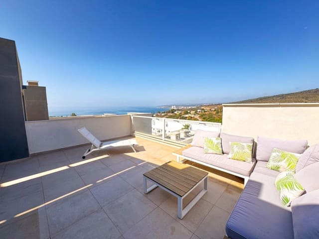 4 slaapkamer Villa te koop in Manilva met zwembad garage - € 430.000 (Ref: 9142339)