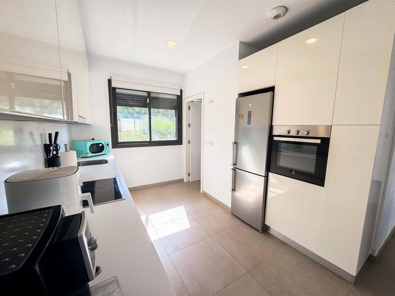 4 sypialnia Willa na sprzedaż w Manilva z basenem garażem - 399 000 € (Ref: 9142339)