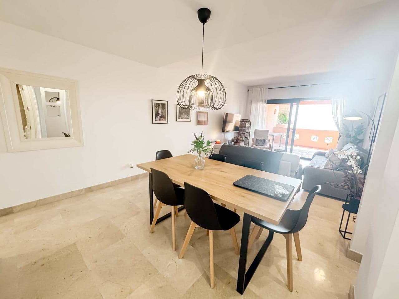 2 quarto Apartamento para venda em San Luis de Sabinillas com piscina garagem - 285 000 € (Ref: 9163039)