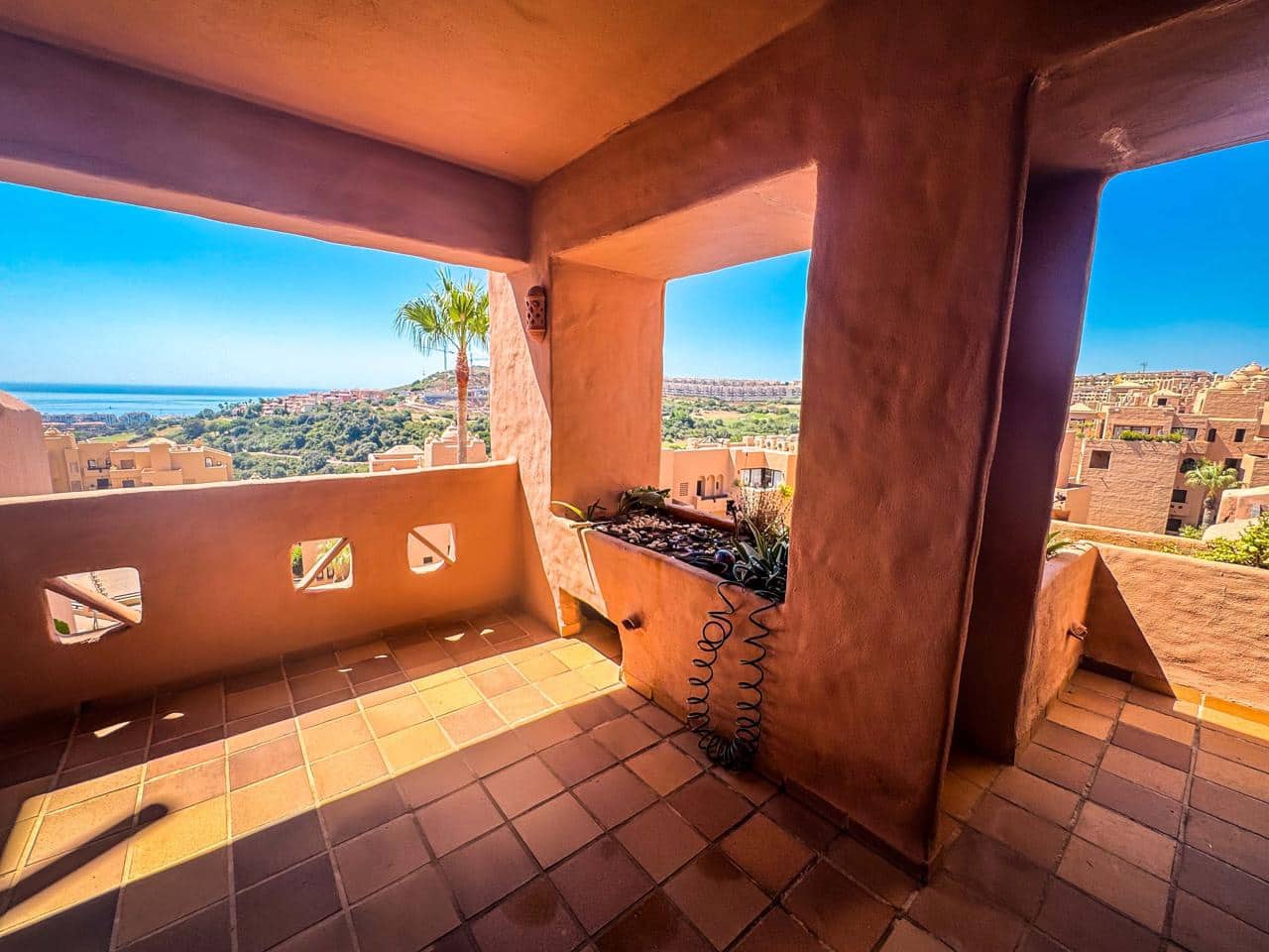 2 quarto Apartamento para venda em San Luis de Sabinillas com piscina garagem - 285 000 € (Ref: 9163039)