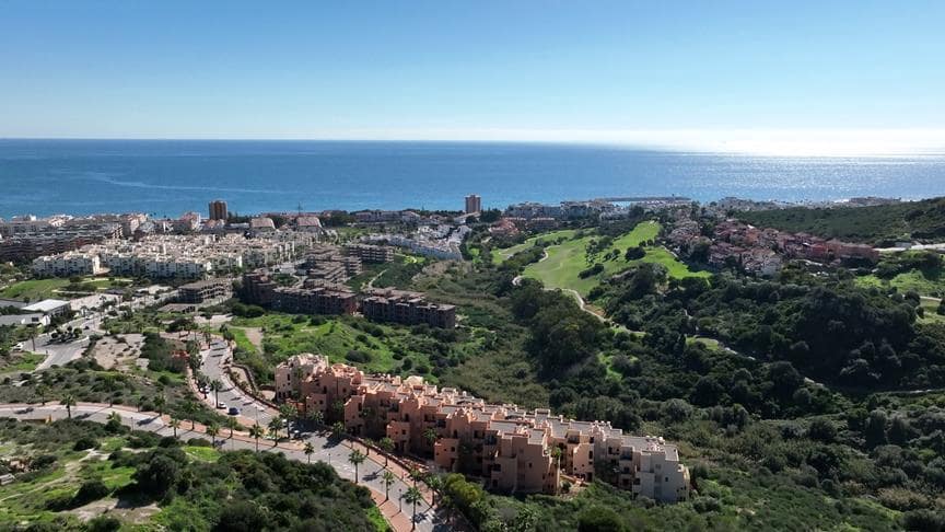 2 quarto Apartamento para venda em San Luis de Sabinillas com piscina garagem - 285 000 € (Ref: 9163039)