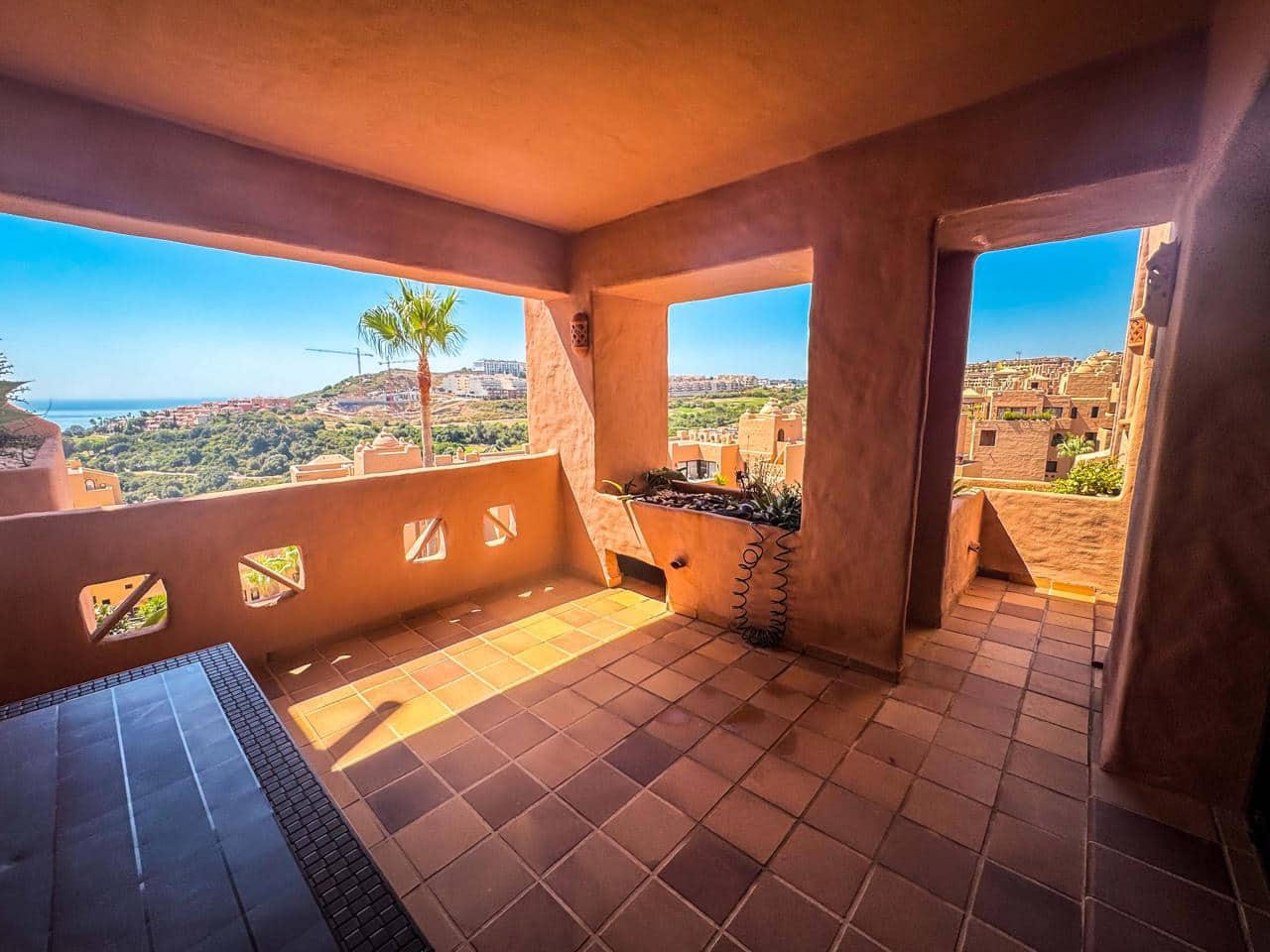 2 quarto Apartamento para venda em San Luis de Sabinillas com piscina garagem - 285 000 € (Ref: 9163039)