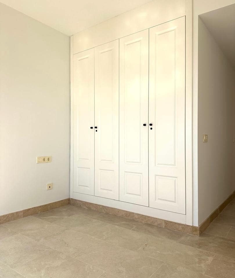 3 bedroom Flat for sale in San Luis de Sabinillas with pool garage - € 550,000 (Ref: 9216057)