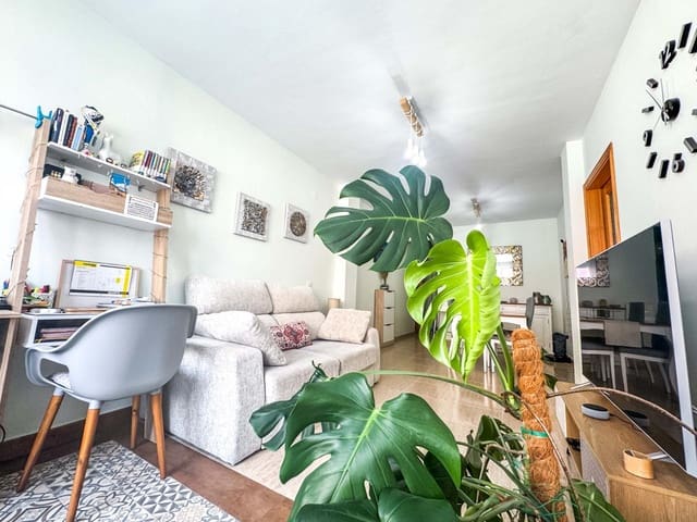 2 bedroom Flat for sale in San Luis de Sabinillas, Manilva - € 215,000 (Ref: 9219206)