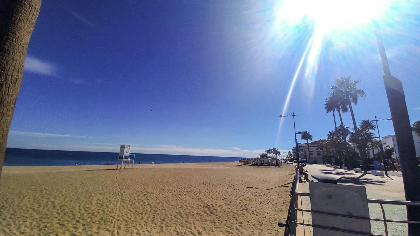 2 bedroom Flat for sale in San Luis de Sabinillas - € 215,000 (Ref: 9219206)