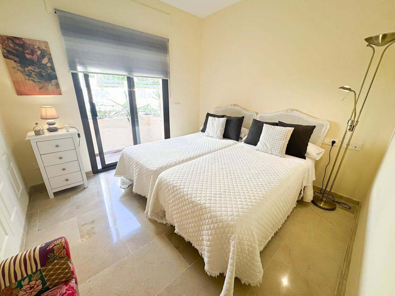 2 bedroom Flat for sale in San Luis de Sabinillas with pool garage - € 310,000 (Ref: 9254345)