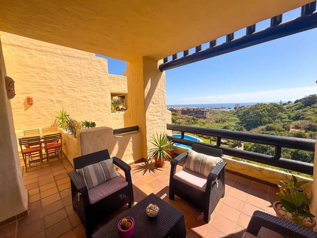 2 bedroom Flat for sale in San Luis de Sabinillas, Manilva with pool garage - € 310,000 (Ref: 9254345)