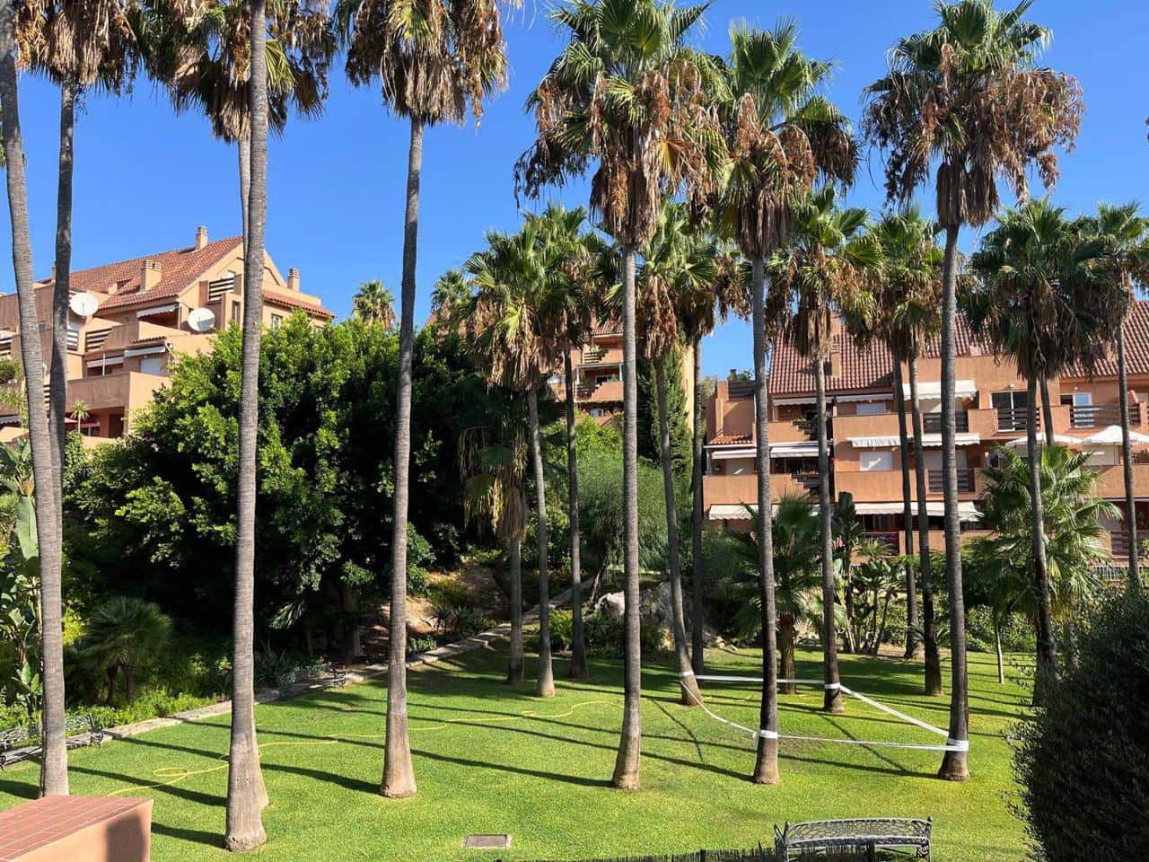 2 bedroom Flat for sale in Bahia de Casares with pool - € 235,000 (Ref: 9271789)