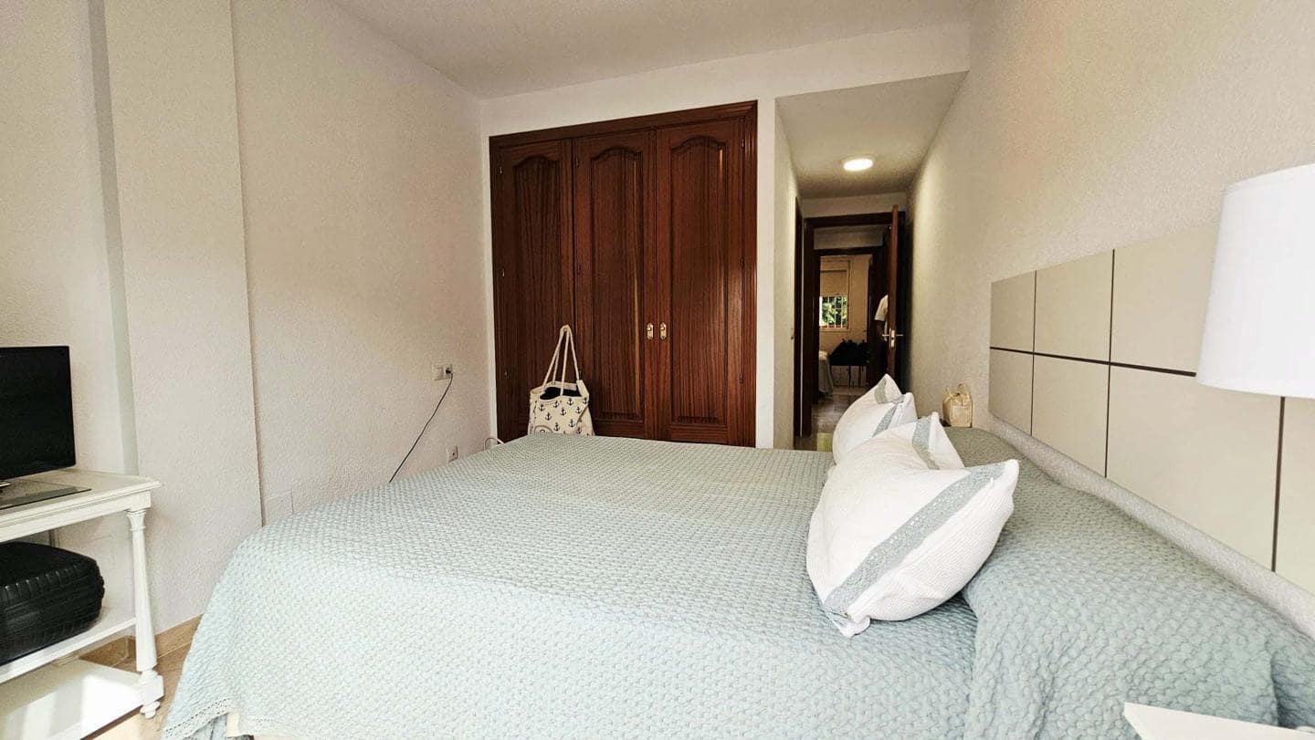 2 bedroom Flat for sale in Bahia de Casares with pool - € 235,000 (Ref: 9271789)