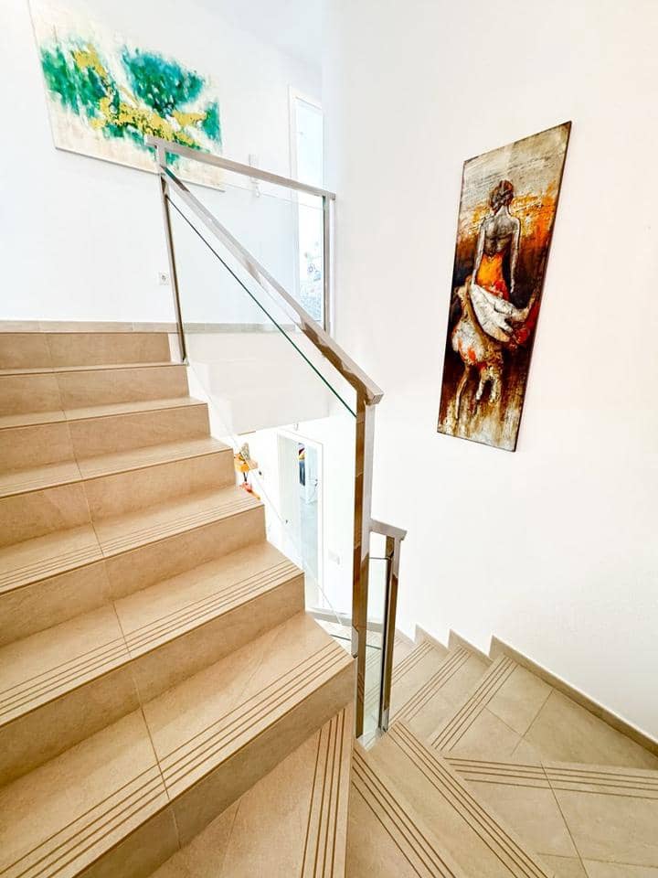 3 chambre Villa/Maison à vendre à Manilva avec piscine garage - 895 000 € (Ref: 9294089)