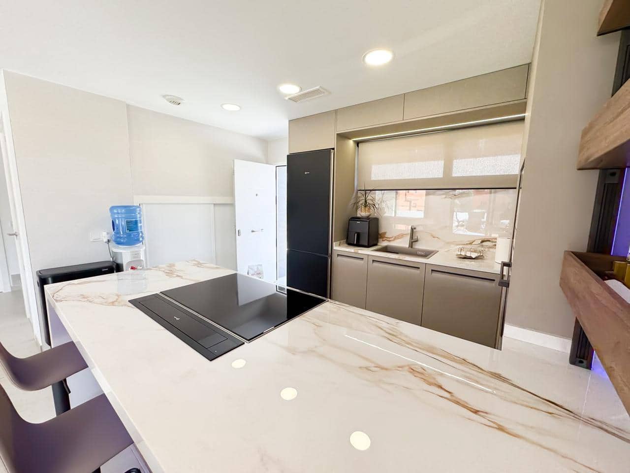 3 chambre Villa/Maison à vendre à Manilva avec piscine garage - 895 000 € (Ref: 9294089)