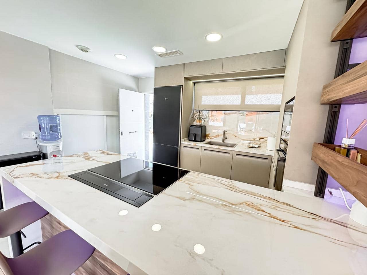 3 chambre Villa/Maison à vendre à Manilva avec piscine garage - 895 000 € (Ref: 9294089)