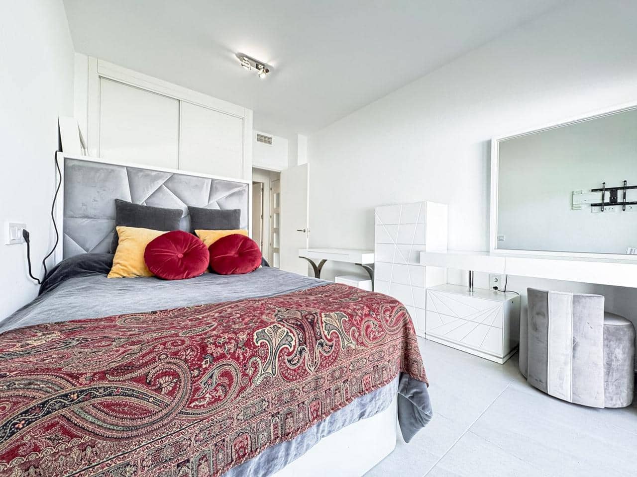 3 chambre Villa/Maison à vendre à Manilva avec piscine garage - 895 000 € (Ref: 9294089)