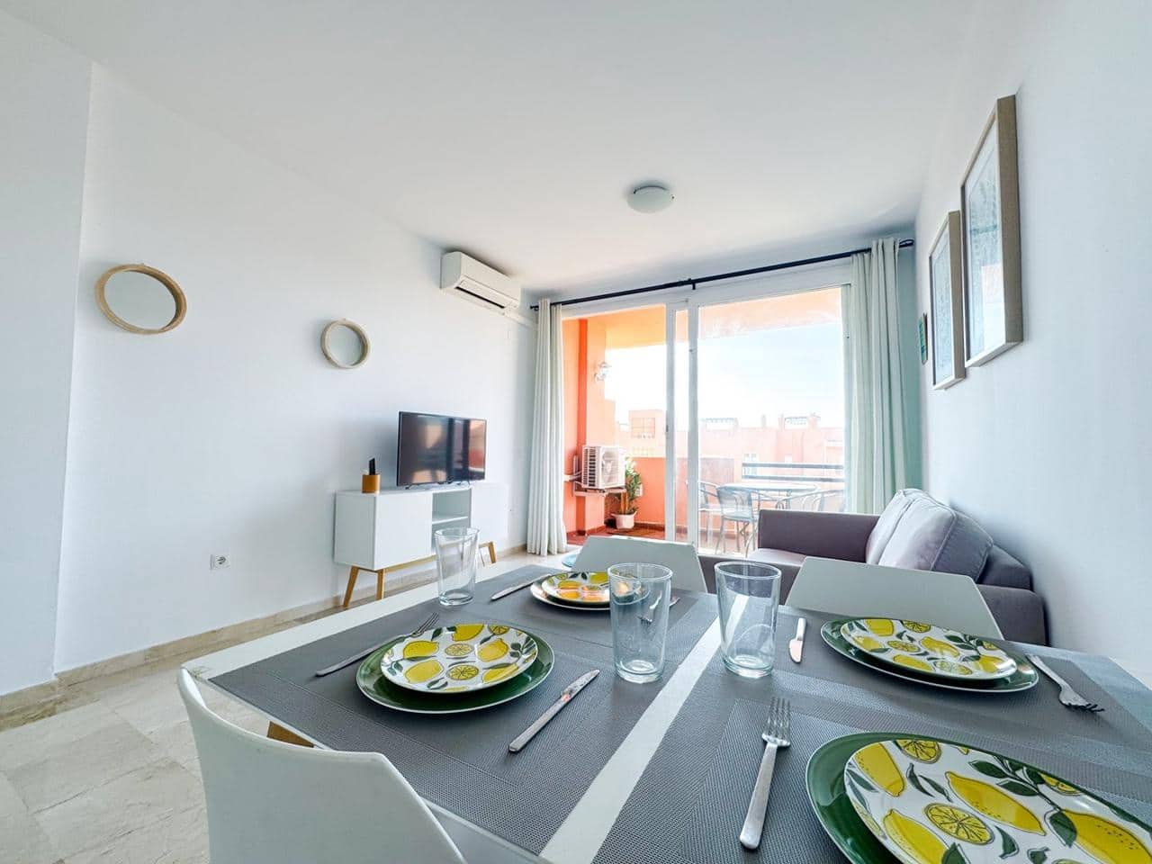 2 sovrum Lägenhet till salu i Manilva med pool garage - 199 000 € (Ref: 9325704)